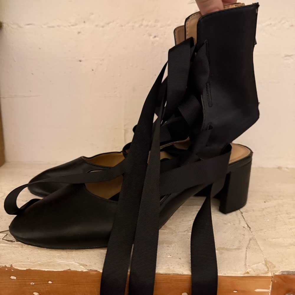 Zara 38 Ballerina Shoes/Heels Black